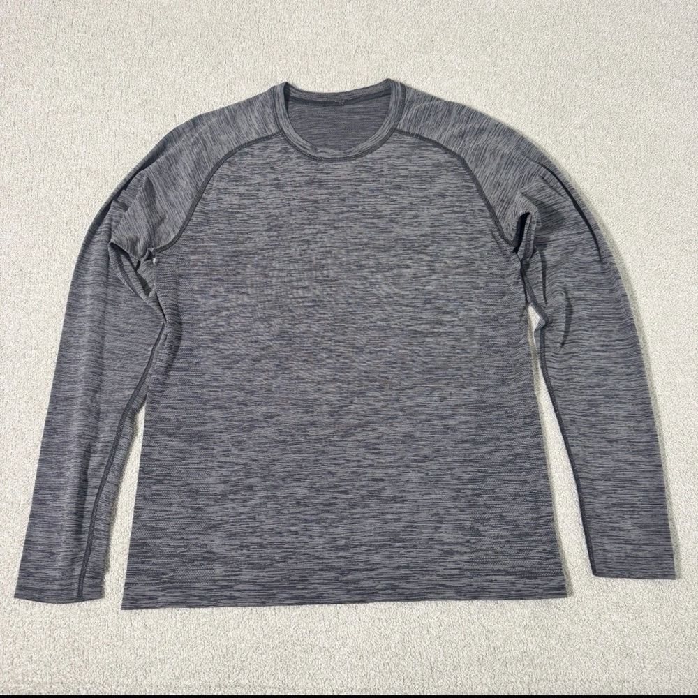 Men's Lululemon Metal Vent TechGray Long Sleeve Shirt Medium